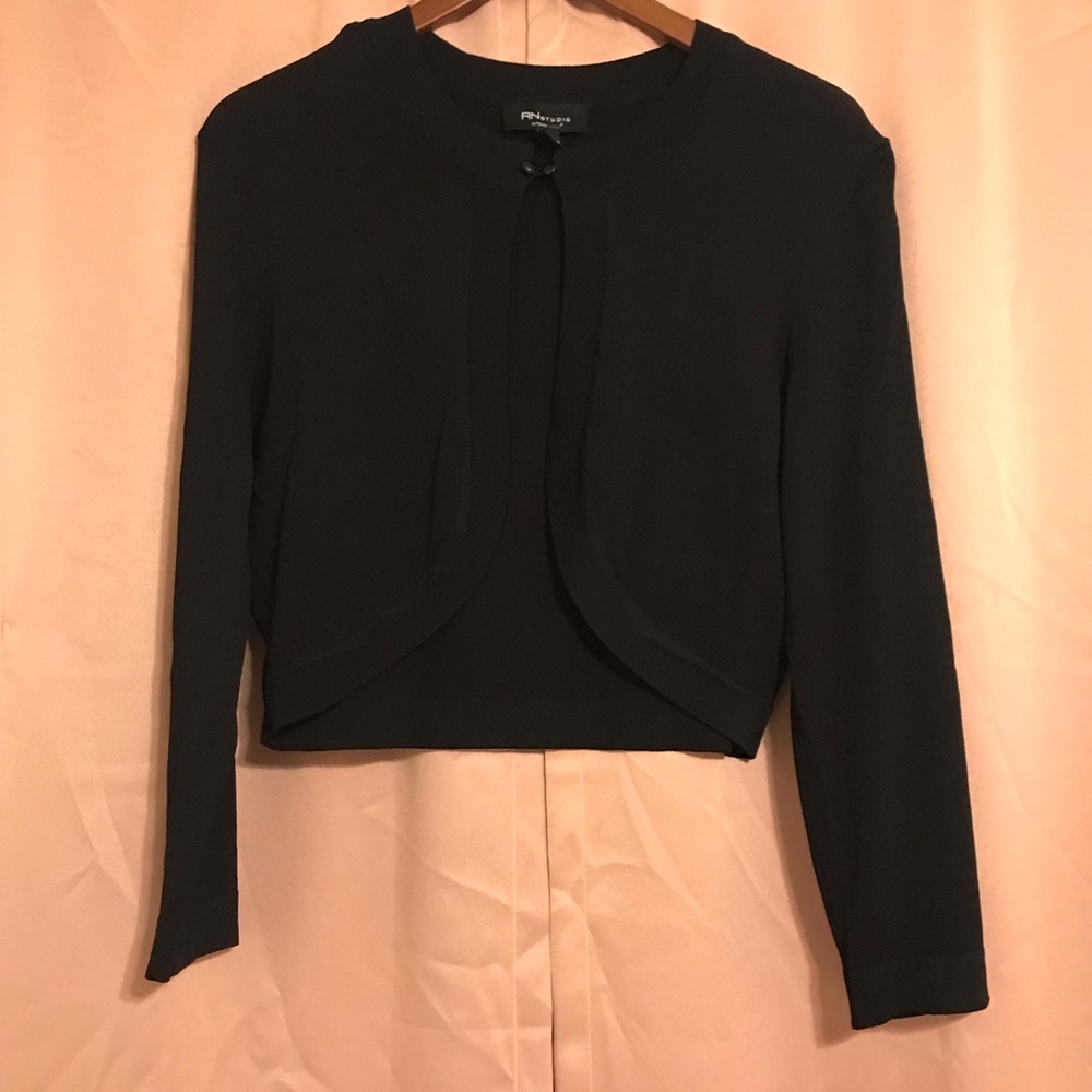 Beautiful open front crop cardigan